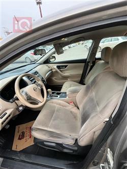 نيسان ألتيما